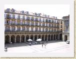 07July05 - Nay, Jenny, Baz, Andy in Spain - Running of Bulls 412 * 2048 x 1536 * (1.05MB)